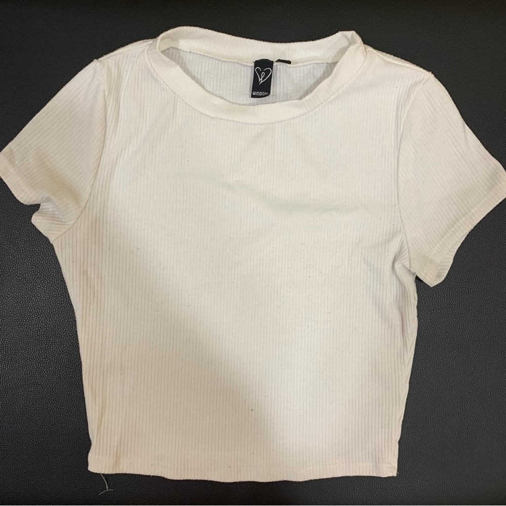 White rib knit cropped top